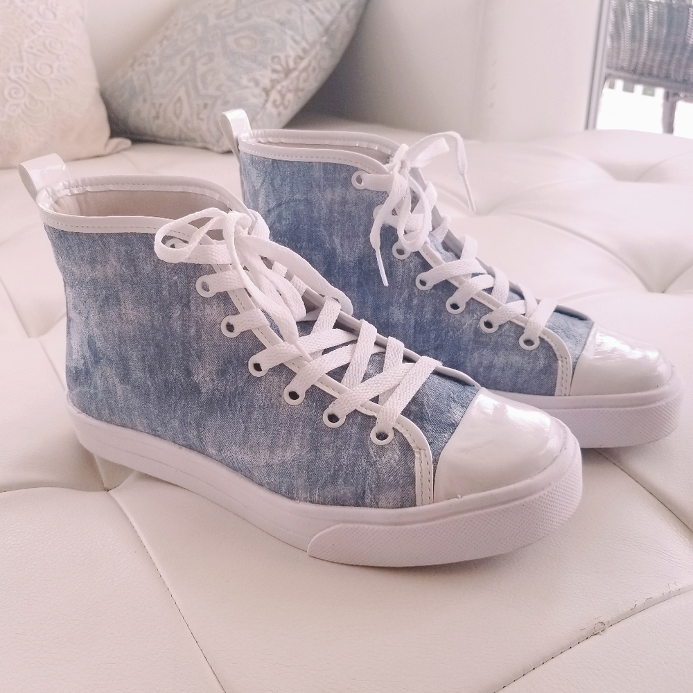 Fashion speakers. Like "jeans"